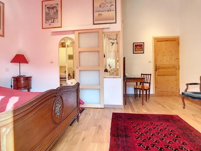 Bed and Breakfast Lesarnauds Aix-en-Provence